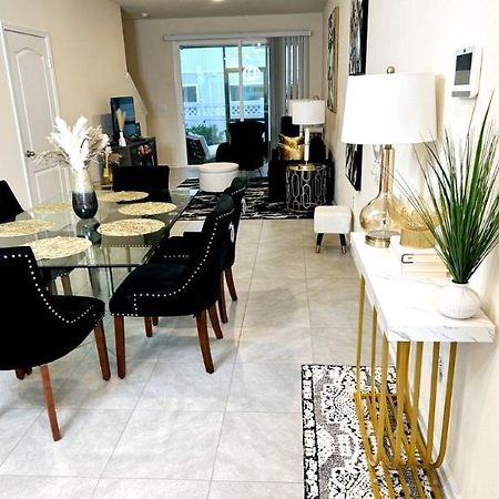 Orange Park Townhome Vacation Rental With Patio! ภายนอก รูปภาพ