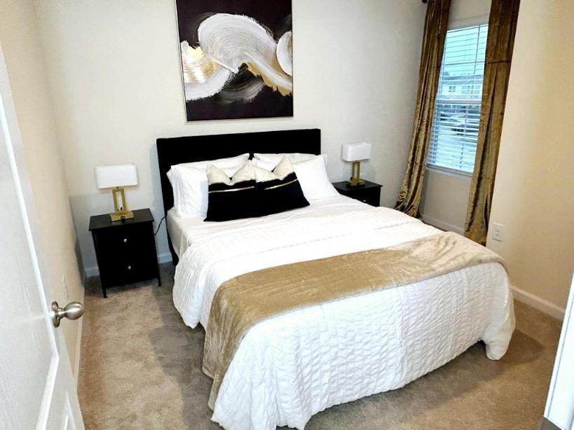 Orange Park Townhome Vacation Rental With Patio! ภายนอก รูปภาพ