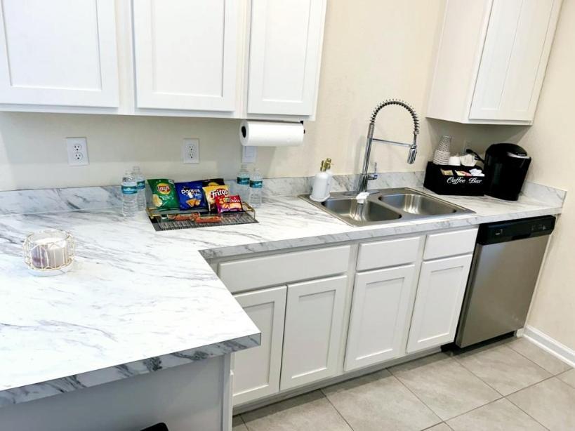 Orange Park Townhome Vacation Rental With Patio! ภายนอก รูปภาพ