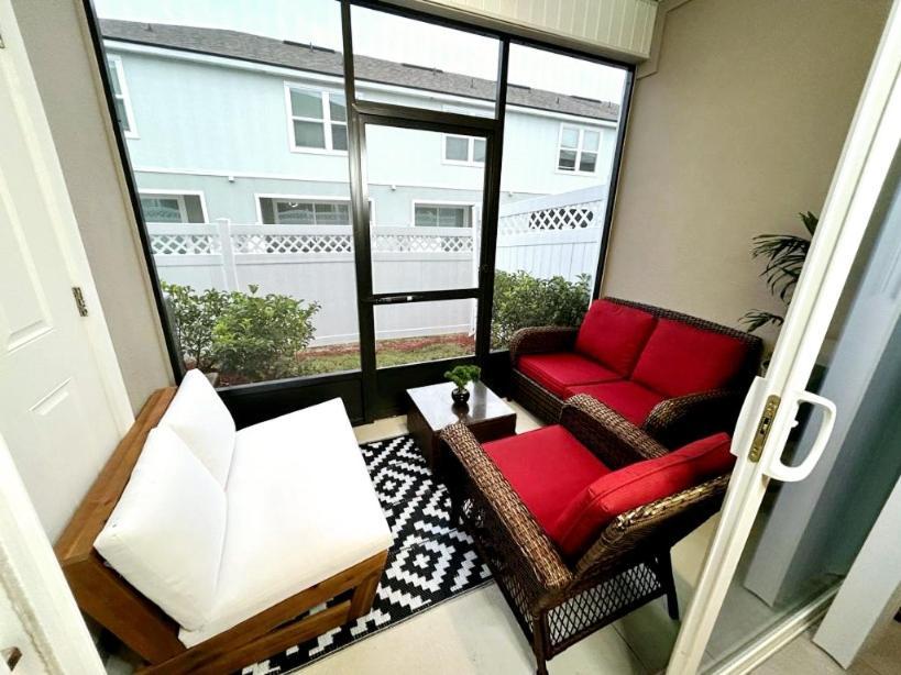 Orange Park Townhome Vacation Rental With Patio! ภายนอก รูปภาพ